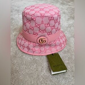 ❌❌❌SOLD❌❌❌Gucci GG Canvas Bucket Hat
